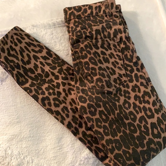 Zara leopard jeans - Picture 2 of 4